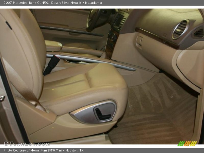 Desert Silver Metallic / Macadamia 2007 Mercedes-Benz GL 450