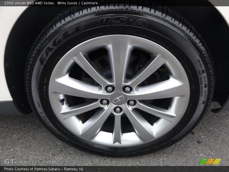 White Suede / Cashmere 2009 Lincoln MKS AWD Sedan