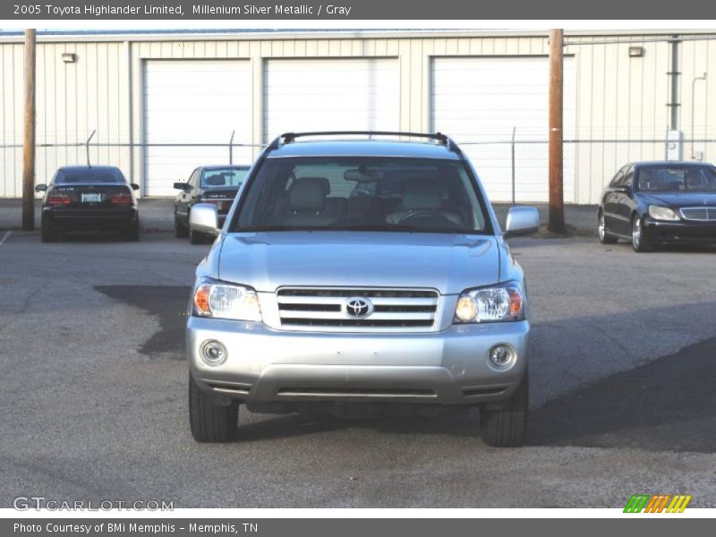 Millenium Silver Metallic / Gray 2005 Toyota Highlander Limited