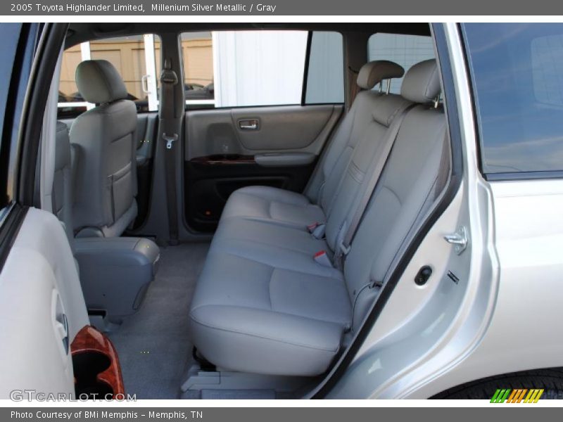 Millenium Silver Metallic / Gray 2005 Toyota Highlander Limited
