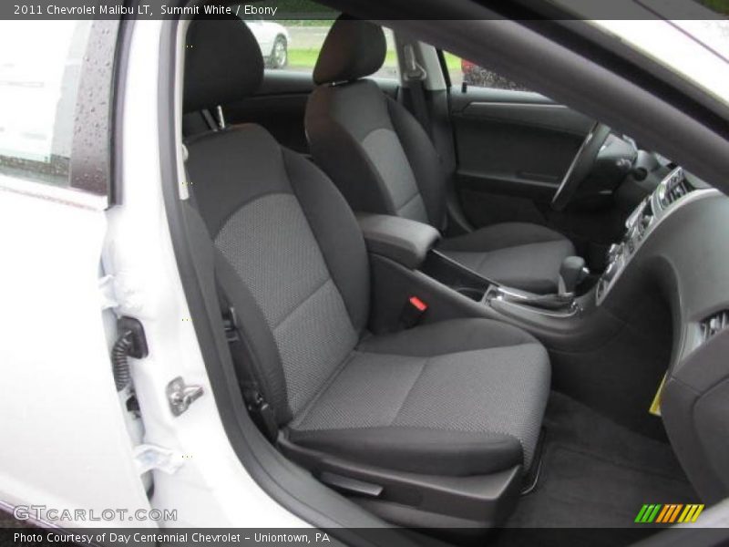 Summit White / Ebony 2011 Chevrolet Malibu LT