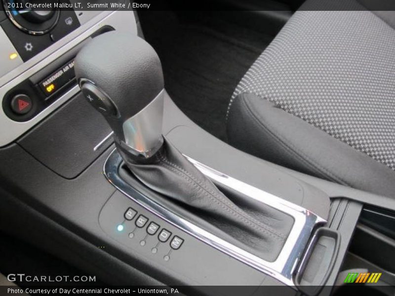 Summit White / Ebony 2011 Chevrolet Malibu LT