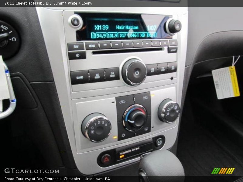Summit White / Ebony 2011 Chevrolet Malibu LT