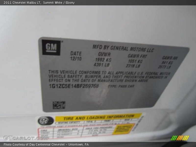 Summit White / Ebony 2011 Chevrolet Malibu LT