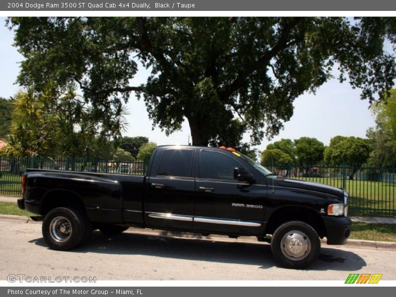 Black / Taupe 2004 Dodge Ram 3500 ST Quad Cab 4x4 Dually