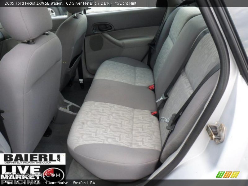 CD Silver Metallic / Dark Flint/Light Flint 2005 Ford Focus ZXW SE Wagon
