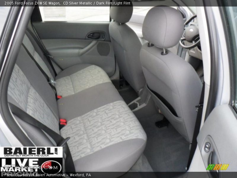 CD Silver Metallic / Dark Flint/Light Flint 2005 Ford Focus ZXW SE Wagon