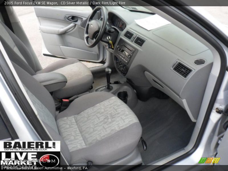 CD Silver Metallic / Dark Flint/Light Flint 2005 Ford Focus ZXW SE Wagon