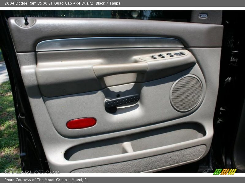 Black / Taupe 2004 Dodge Ram 3500 ST Quad Cab 4x4 Dually