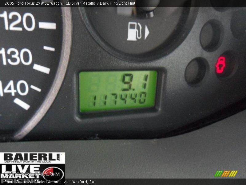 CD Silver Metallic / Dark Flint/Light Flint 2005 Ford Focus ZXW SE Wagon