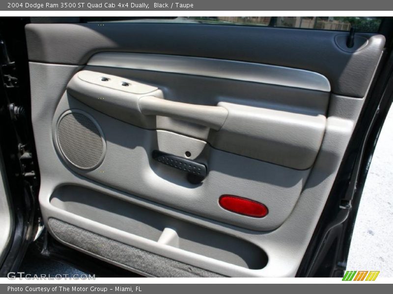 Black / Taupe 2004 Dodge Ram 3500 ST Quad Cab 4x4 Dually