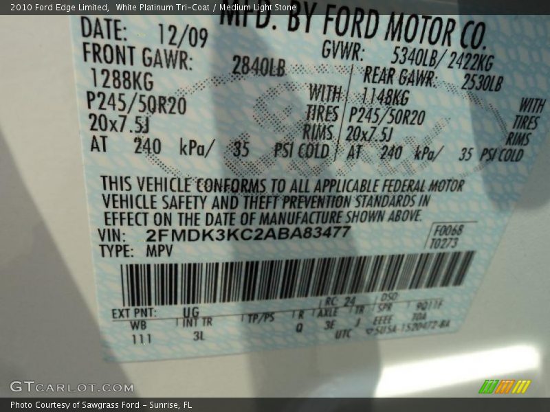 White Platinum Tri-Coat / Medium Light Stone 2010 Ford Edge Limited