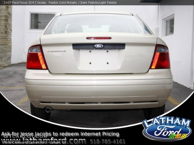 Pueblo Gold Metallic / Dark Pebble/Light Pebble 2007 Ford Focus ZX4 S Sedan