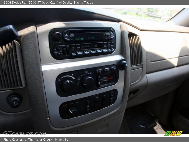 Black / Taupe 2004 Dodge Ram 3500 ST Quad Cab 4x4 Dually