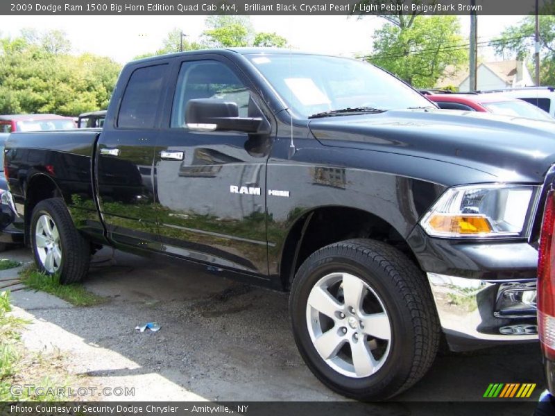 Brilliant Black Crystal Pearl / Light Pebble Beige/Bark Brown 2009 Dodge Ram 1500 Big Horn Edition Quad Cab 4x4