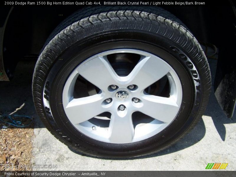 Brilliant Black Crystal Pearl / Light Pebble Beige/Bark Brown 2009 Dodge Ram 1500 Big Horn Edition Quad Cab 4x4