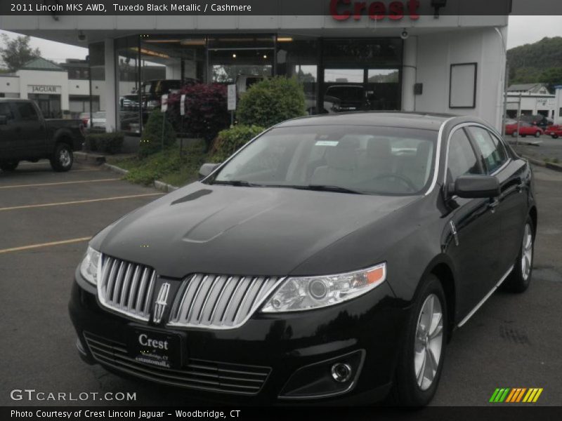 Tuxedo Black Metallic / Cashmere 2011 Lincoln MKS AWD