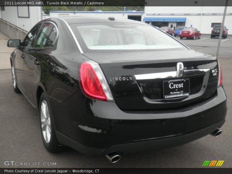Tuxedo Black Metallic / Cashmere 2011 Lincoln MKS AWD