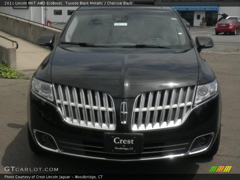 Tuxedo Black Metallic / Charcoal Black 2011 Lincoln MKT AWD EcoBoost