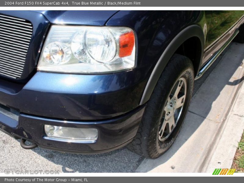 True Blue Metallic / Black/Medium Flint 2004 Ford F150 FX4 SuperCab 4x4