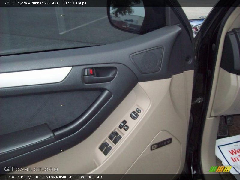 Black / Taupe 2003 Toyota 4Runner SR5 4x4