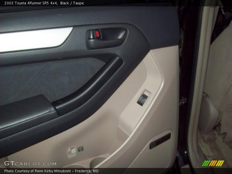 Black / Taupe 2003 Toyota 4Runner SR5 4x4