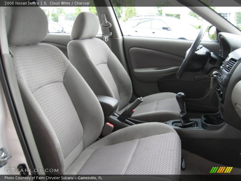 Cloud White / Charcoal 2006 Nissan Sentra 1.8