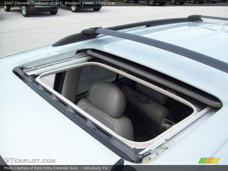 Moondust Metallic / Light Gray 2007 Chevrolet TrailBlazer LT 4x4