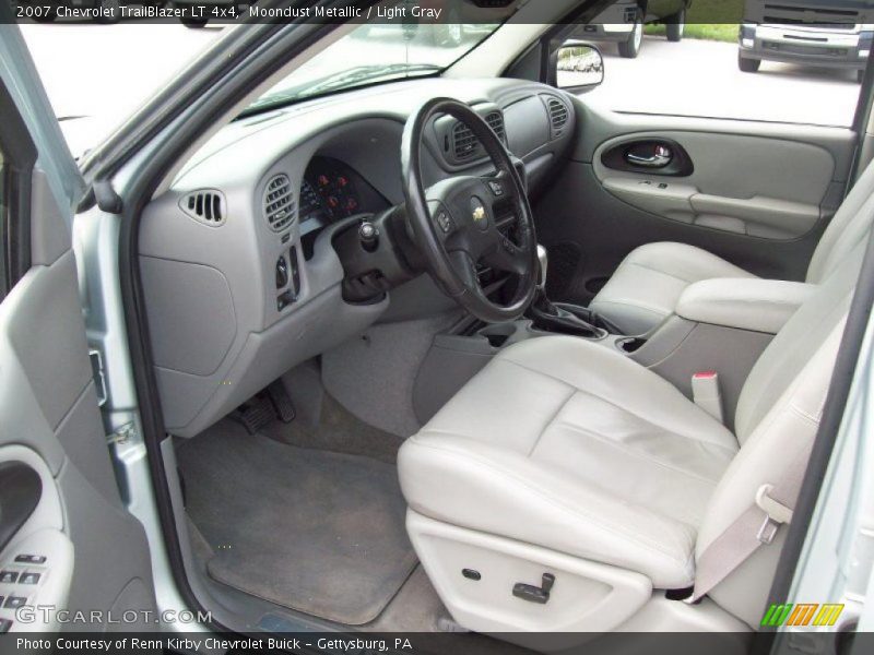 Moondust Metallic / Light Gray 2007 Chevrolet TrailBlazer LT 4x4