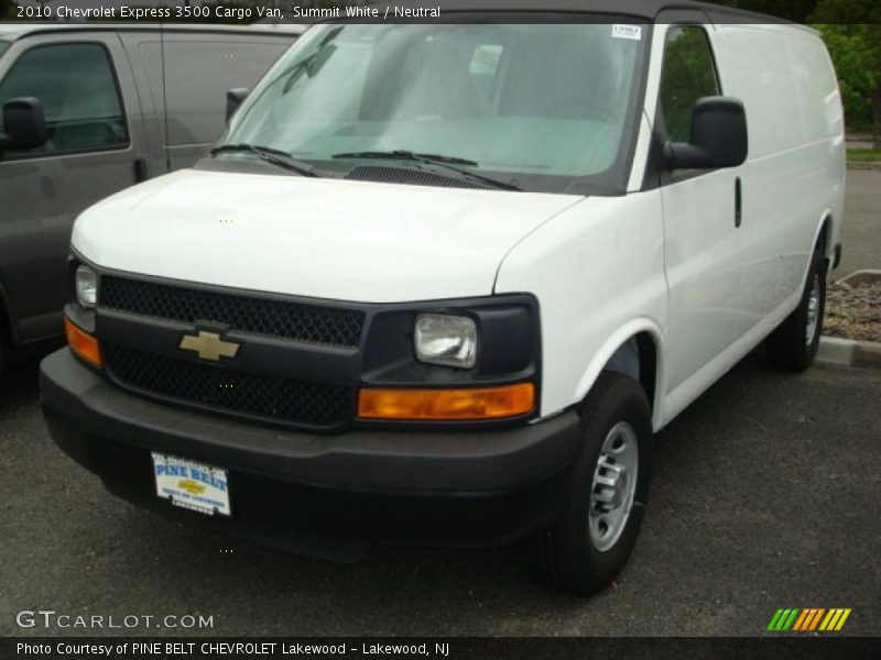 Summit White / Neutral 2010 Chevrolet Express 3500 Cargo Van