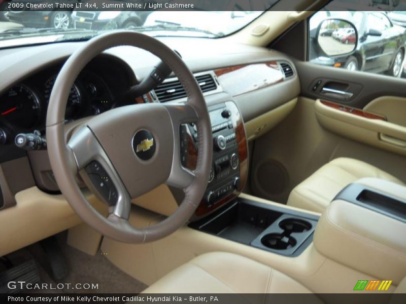 Summit White / Light Cashmere 2009 Chevrolet Tahoe LT 4x4