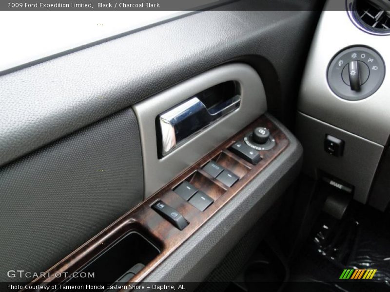 Controls of 2009 Expedition Limited