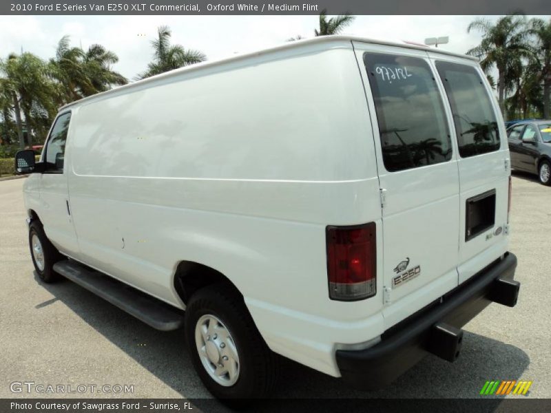 Oxford White / Medium Flint 2010 Ford E Series Van E250 XLT Commericial