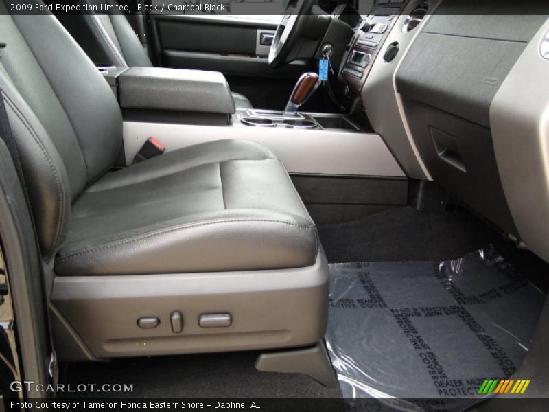Black / Charcoal Black 2009 Ford Expedition Limited