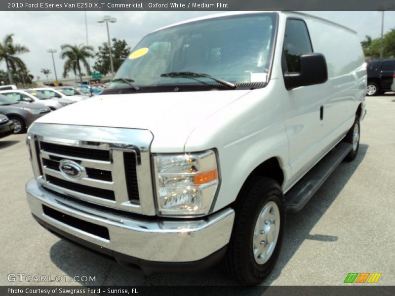 Oxford White / Medium Flint 2010 Ford E Series Van E250 XLT Commericial