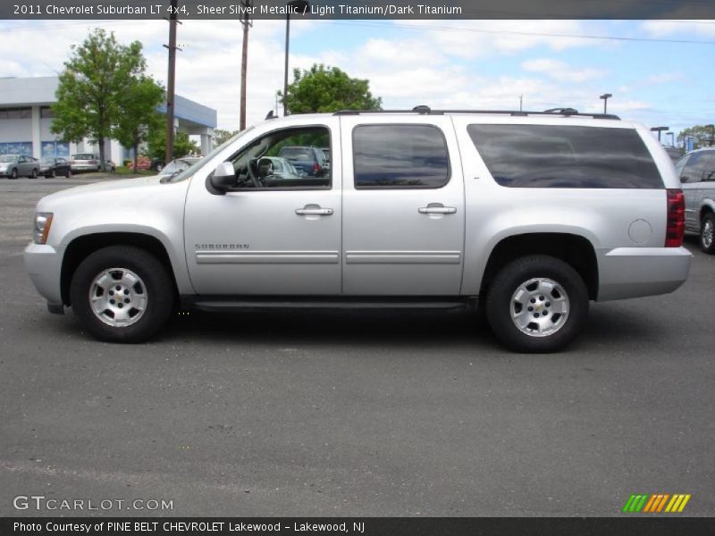 Sheer Silver Metallic / Light Titanium/Dark Titanium 2011 Chevrolet Suburban LT 4x4