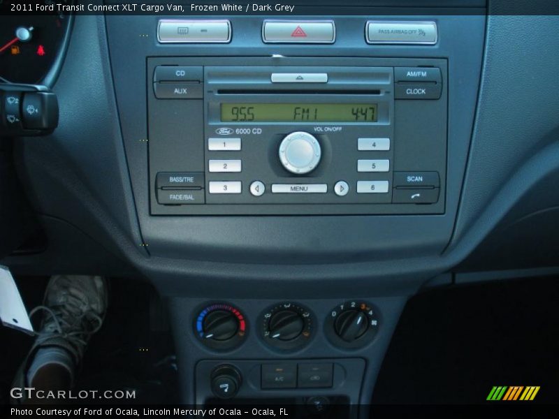 Controls of 2011 Transit Connect XLT Cargo Van