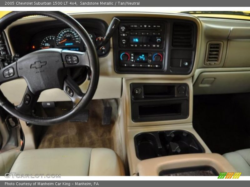 Sandstone Metallic / Tan/Neutral 2005 Chevrolet Suburban 1500 LT 4x4