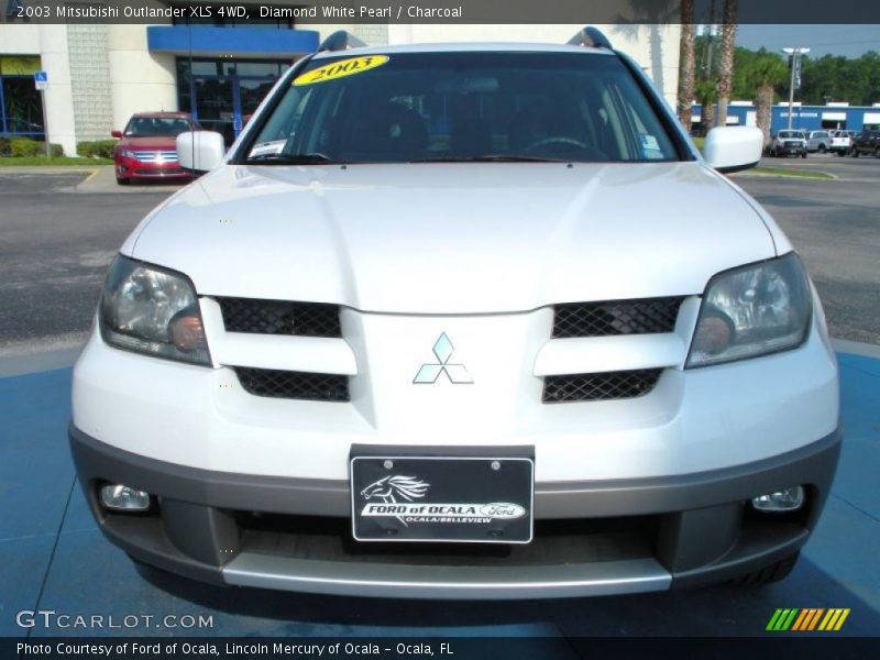 Diamond White Pearl / Charcoal 2003 Mitsubishi Outlander XLS 4WD