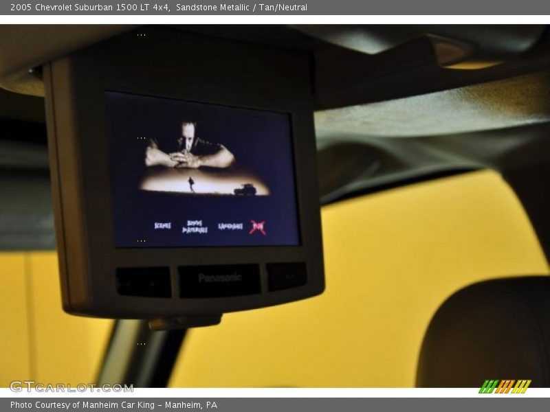Sandstone Metallic / Tan/Neutral 2005 Chevrolet Suburban 1500 LT 4x4