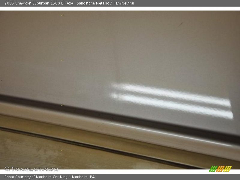 Sandstone Metallic / Tan/Neutral 2005 Chevrolet Suburban 1500 LT 4x4