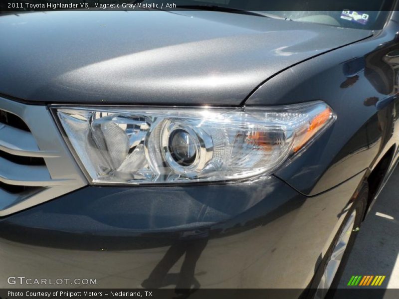Magnetic Gray Metallic / Ash 2011 Toyota Highlander V6