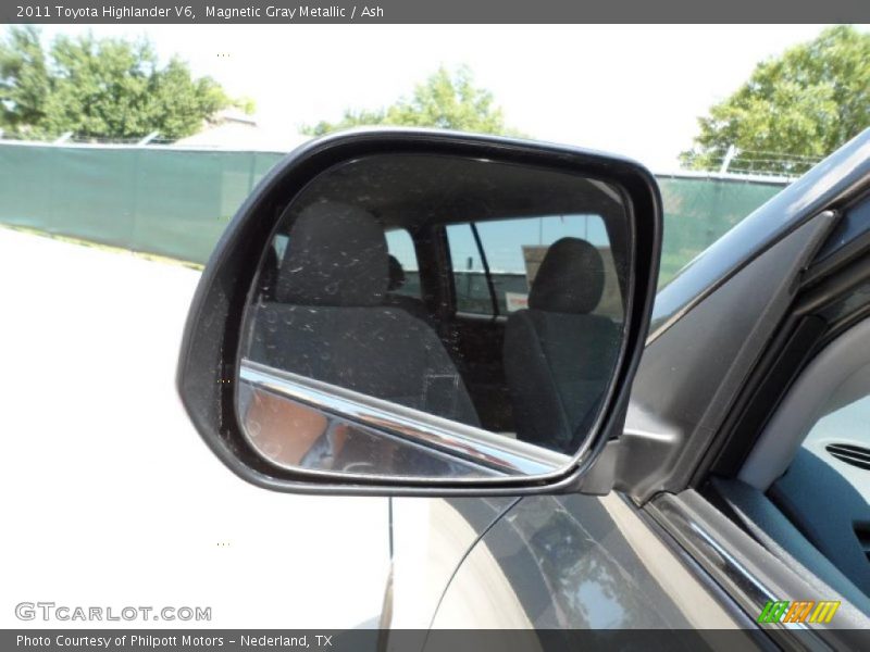 Magnetic Gray Metallic / Ash 2011 Toyota Highlander V6
