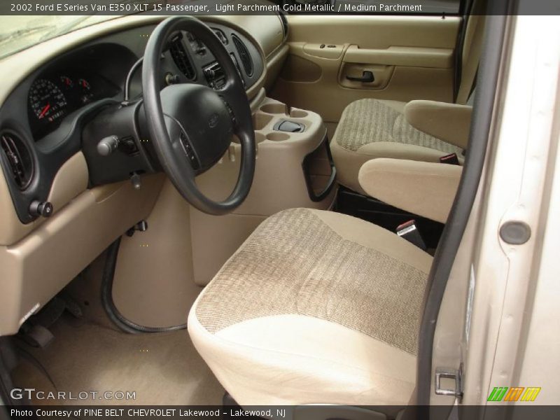 Light Parchment Gold Metallic / Medium Parchment 2002 Ford E Series Van E350 XLT 15 Passenger