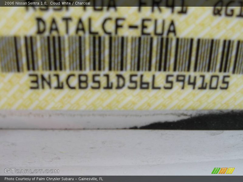 Cloud White / Charcoal 2006 Nissan Sentra 1.8