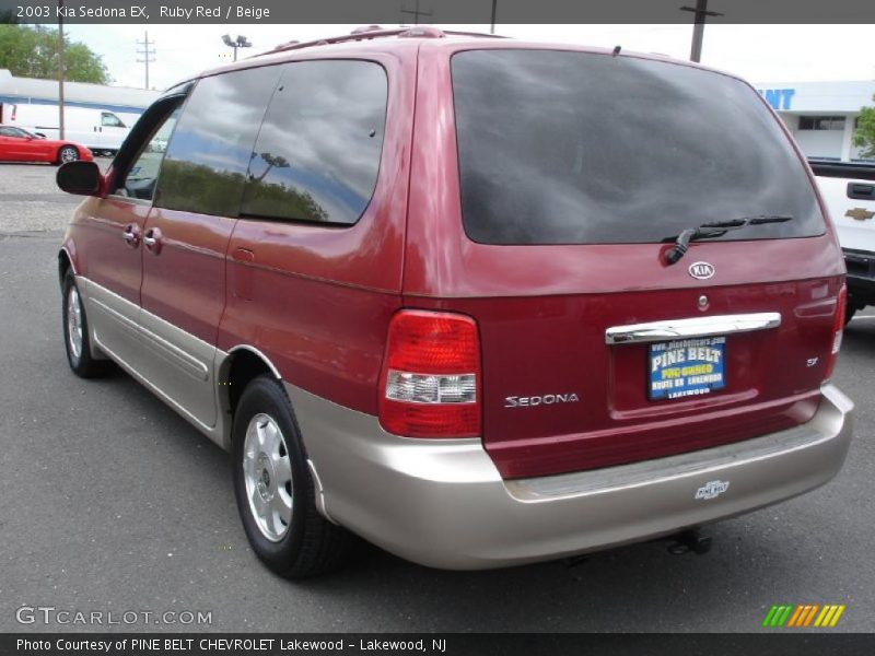 Ruby Red / Beige 2003 Kia Sedona EX