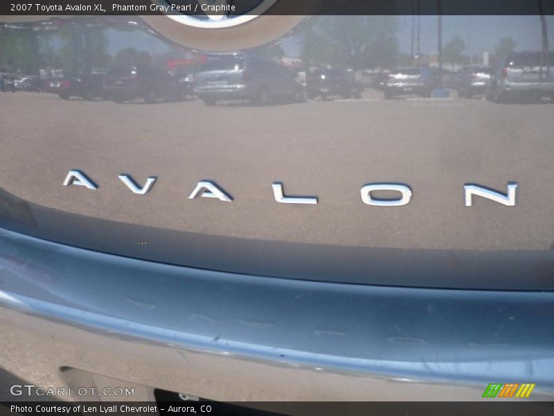 Phantom Gray Pearl / Graphite 2007 Toyota Avalon XL