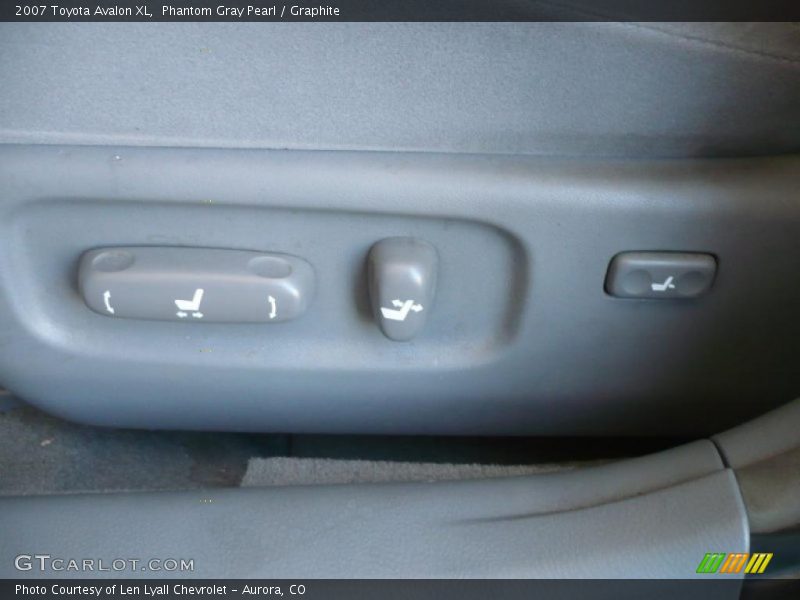 Phantom Gray Pearl / Graphite 2007 Toyota Avalon XL