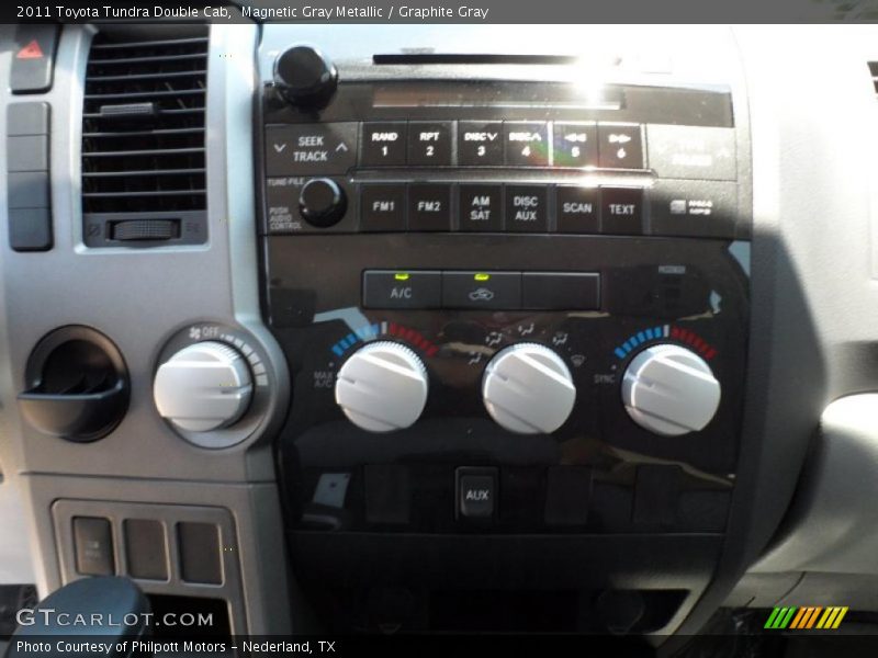 Magnetic Gray Metallic / Graphite Gray 2011 Toyota Tundra Double Cab