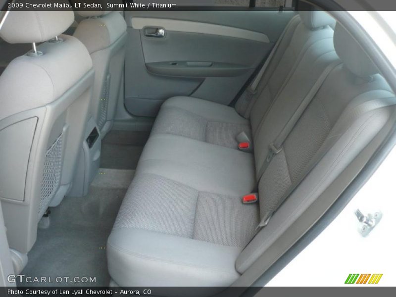 Summit White / Titanium 2009 Chevrolet Malibu LT Sedan